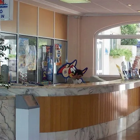 Ibersol Catalonia Gardens Apts 酒店 萨洛